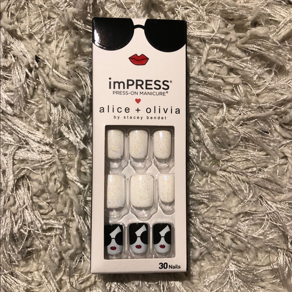 Kiss Impress nails